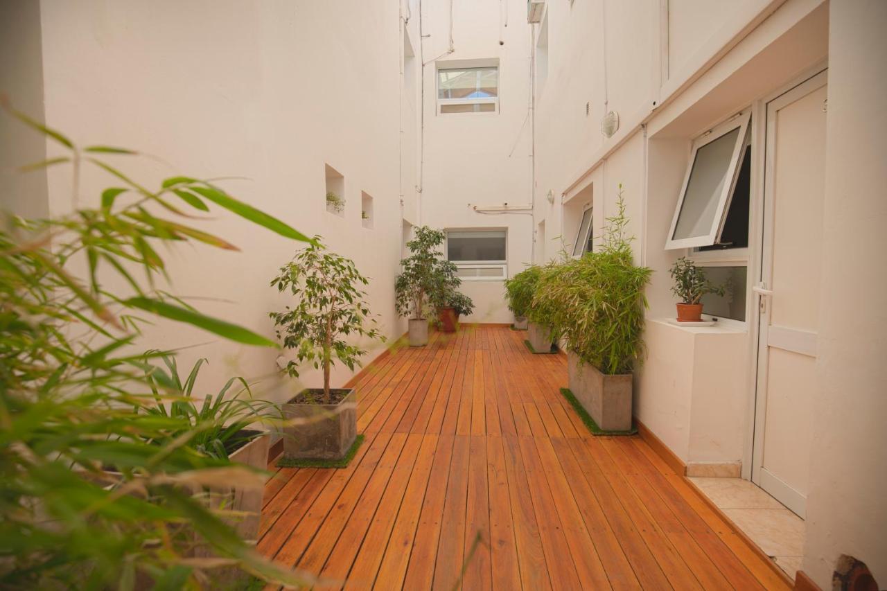 Huemul Hotel เนวเก็น ภายนอก รูปภาพ